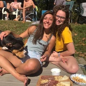 Meet your Posher, Kaleigh